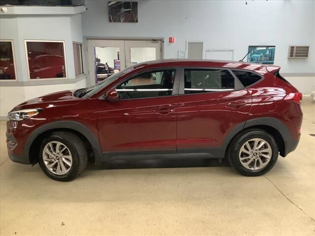 2018 Hyundai Tucson in Chicago, IL 60659 - 2113597 29