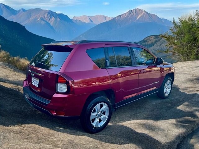 2014 Jeep Compass in COSTA MESA, CA 92626 - 2113692 3