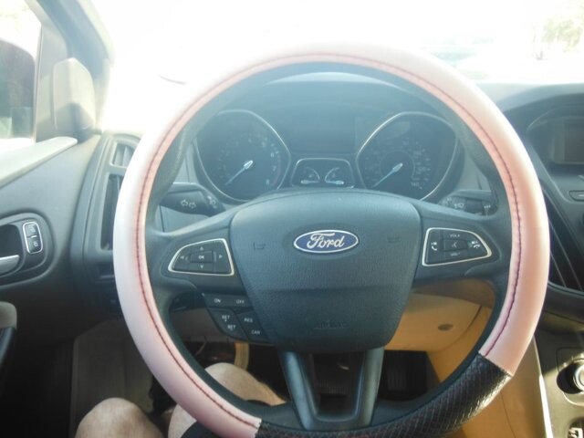 2016 Ford Focus in Holiday, FL 34690 - 2114418 9