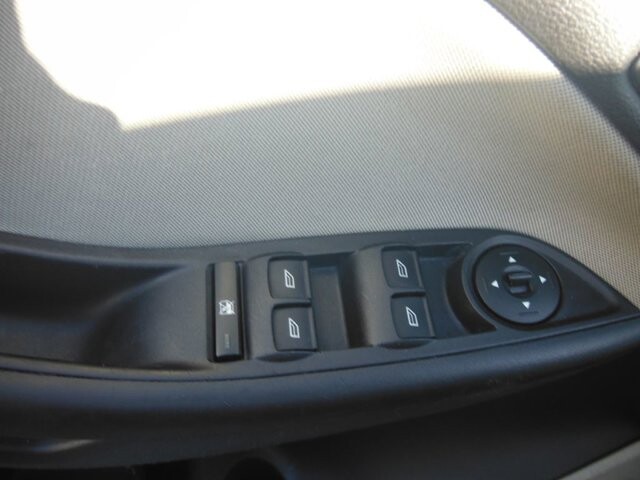 2016 Ford Focus in Holiday, FL 34690 - 2114418 5