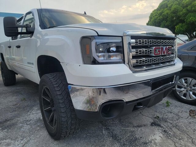 2014 GMC Sierra 2500 in Pompano Beach, FL 33064 - 2114696 7