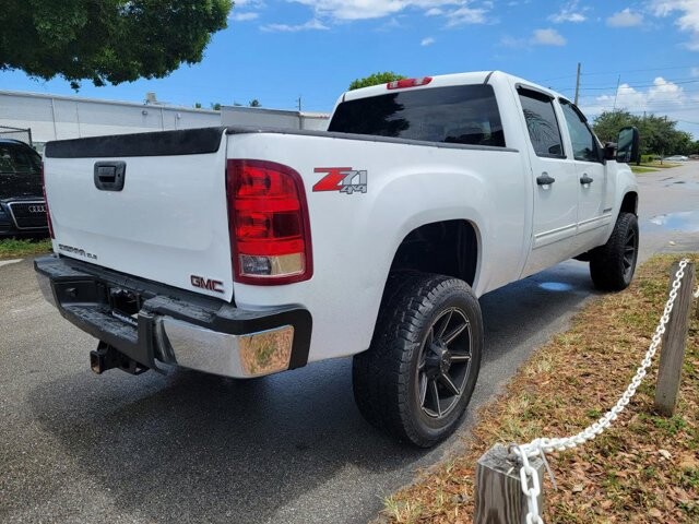 2014 GMC Sierra 2500 in Pompano Beach, FL 33064 - 2114696 4