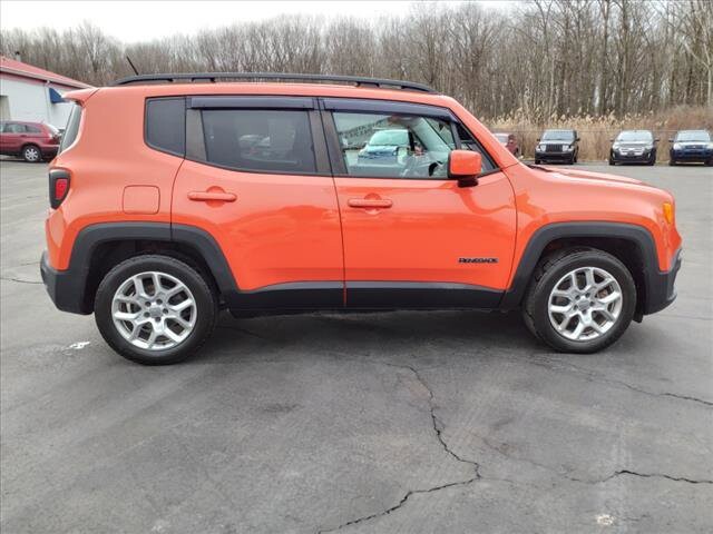 2015 Jeep Renegade in Warren, OH 44484 - 2116355 3