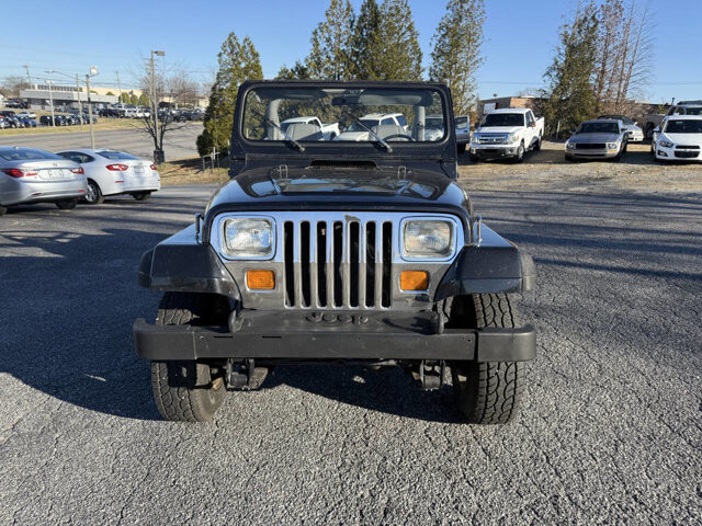 1990 Jeep Wrangler in Hickory, NC 28602-5144 - 2116901 12