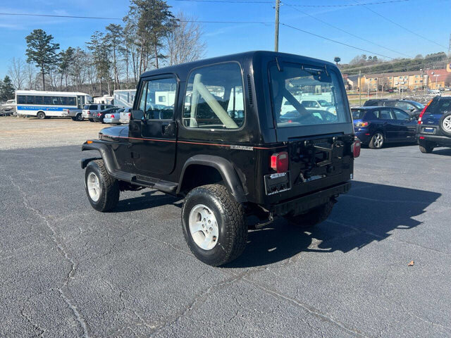 1990 Jeep Wrangler in Hickory, NC 28602-5144 - 2116901 5