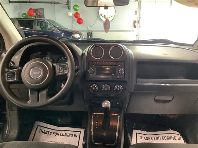 2011 Jeep Compass in Chicago, IL 60659 - 2116917 37