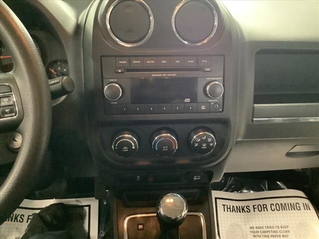 2011 Jeep Compass in Chicago, IL 60659 - 2116917 31