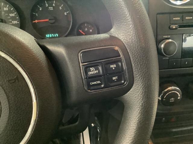 2011 Jeep Compass in Chicago, IL 60659 - 2116917 29