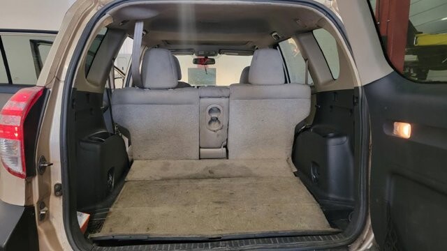 2011 Toyota RAV4 in Pompano Beach, FL 33064 - 2121650 35