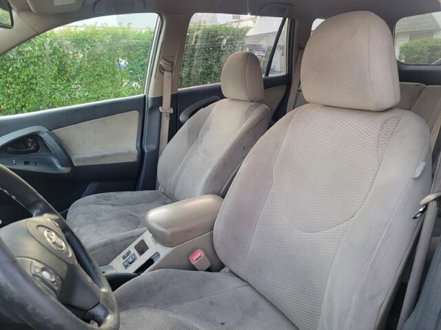 2011 Toyota RAV4 in Pompano Beach, FL 33064 - 2121650 23