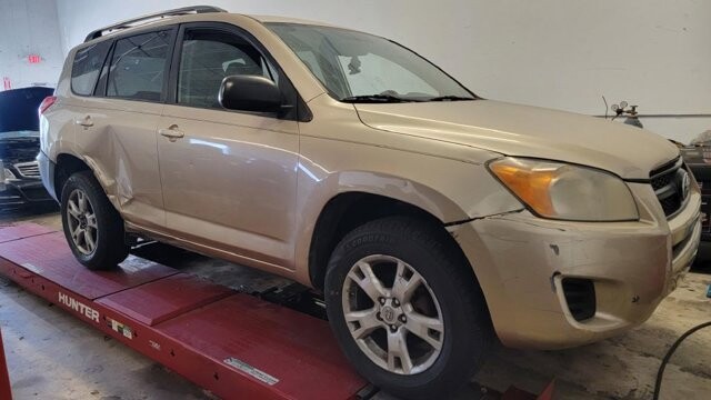 2011 Toyota RAV4 in Pompano Beach, FL 33064 - 2121650 29