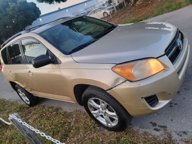 2011 Toyota RAV4 in Pompano Beach, FL 33064 - 2121650 25