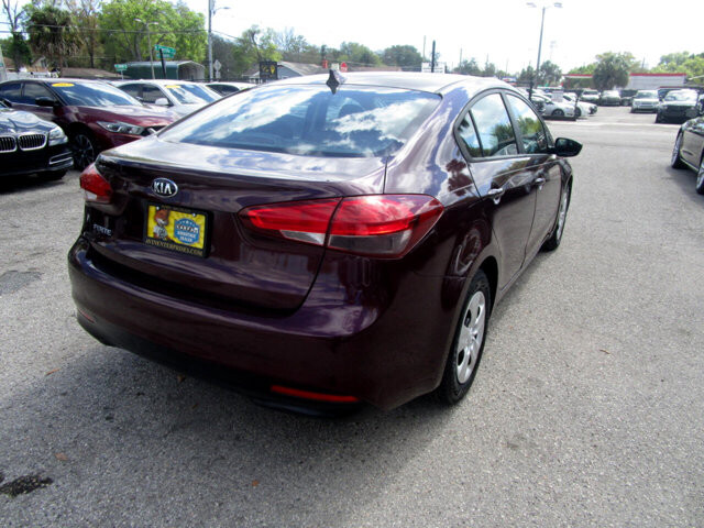 2018 Kia Forte in Tampa, FL 33604-6914 - 2124472 77