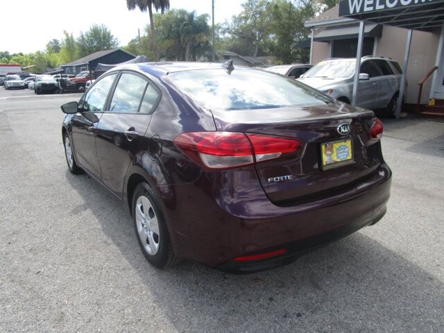 2018 Kia Forte in Tampa, FL 33604-6914 - 2124472 24