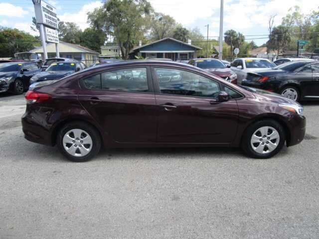 2018 Kia Forte in Tampa, FL 33604-6914 - 2124472 25