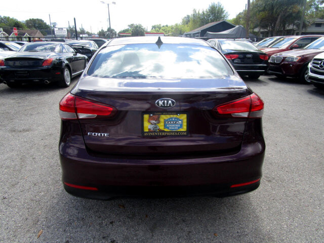 2018 Kia Forte in Tampa, FL 33604-6914 - 2124472 78