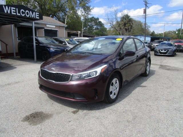 2018 Kia Forte in Tampa, FL 33604-6914 - 2124472 2