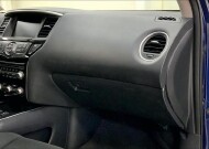 2017 Nissan Pathfinder in Chantilly, VA 20152 - 2125703 4