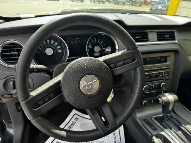 2012 Ford Mustang in Indianapolis, IN 46222-4002 - 2125722 15