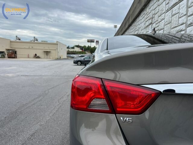 2019 Chevrolet Impala in Decatur, GA 30032 - 2126309 16