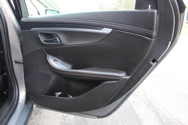 2019 Chevrolet Impala in Decatur, GA 30032 - 2126309 92