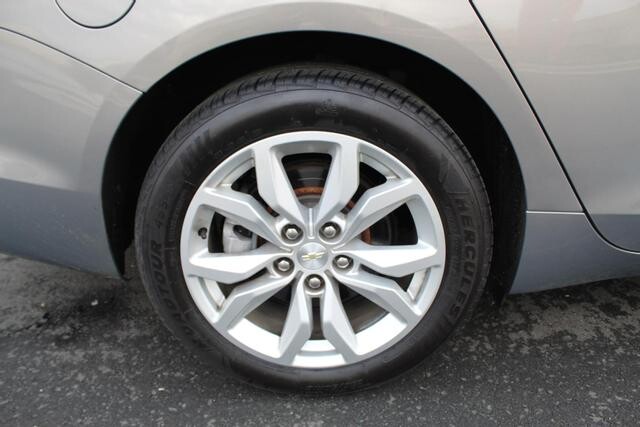 2019 Chevrolet Impala in Decatur, GA 30032 - 2126309 96