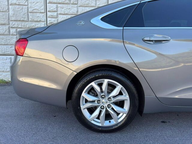 2019 Chevrolet Impala in Decatur, GA 30032 - 2126309 31