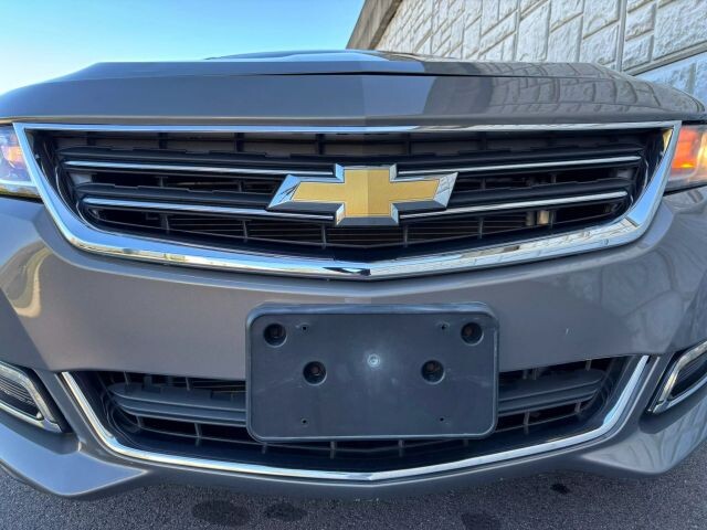 2019 Chevrolet Impala in Decatur, GA 30032 - 2126309 35