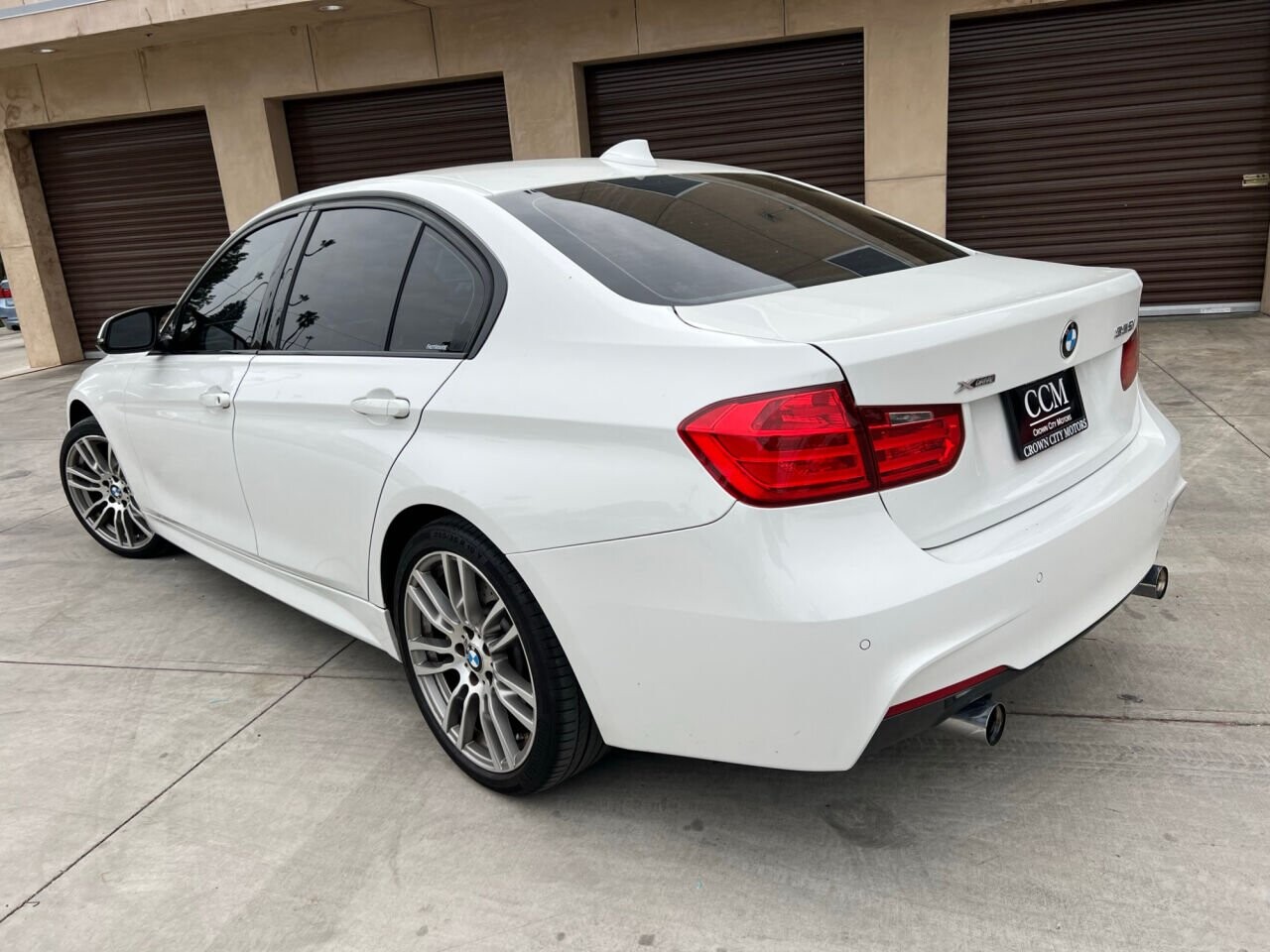 2015 BMW 335i xDrive in Pasadena, CA 91107 - 2128117 6