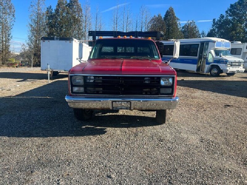 1988 Chevrolet Silverado 3500 in Hickory, NC 28602-5144 - 2128587