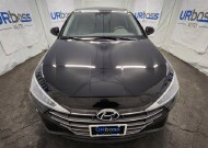 2019 Hyundai Elantra in Cicero, IL 60804 - 2129879 1