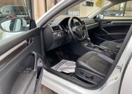 2017 Volkswagen Passat in Cicero, IL 60804 - 2129883 29