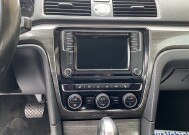 2017 Volkswagen Passat in Cicero, IL 60804 - 2129883 34