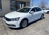 2017 Volkswagen Passat in Cicero, IL 60804 - 2129883 2