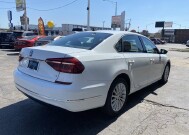 2017 Volkswagen Passat in Cicero, IL 60804 - 2129883 4
