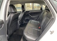 2017 Volkswagen Passat in Cicero, IL 60804 - 2129883 31