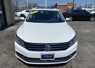 2017 Volkswagen Passat in Cicero, IL 60804 - 2129883 7