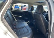 2017 Volkswagen Passat in Cicero, IL 60804 - 2129883 20