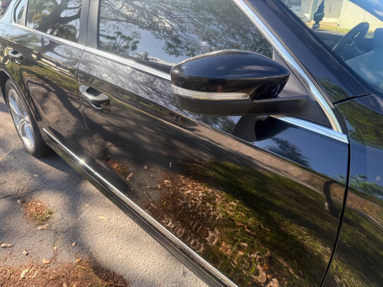 2013 Volkswagen Passat in Hollywood, FL 33023-1906 - 2133248 9