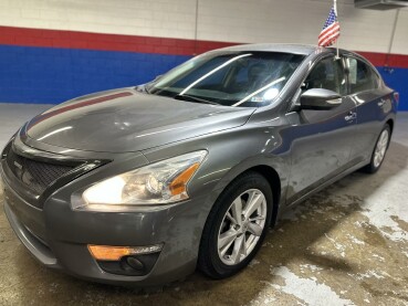 2015 Nissan Altima in Woodford, VA 22580