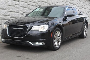 2015 Chrysler 300 in Decatur, GA 30032