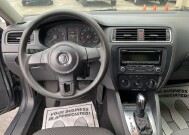 2012 Volkswagen Jetta in Cicero, IL 60804 - 2136182 11