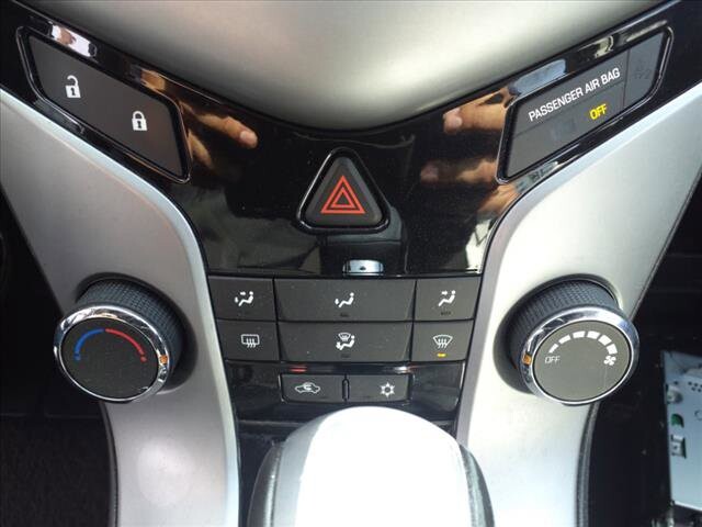 2013 Chevrolet Cruze in Warren, OH 44484 - 2136198 8