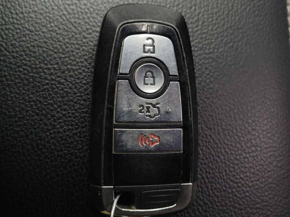 2018 Ford Fusion in Arlington, TX 76011 - 2136957 65