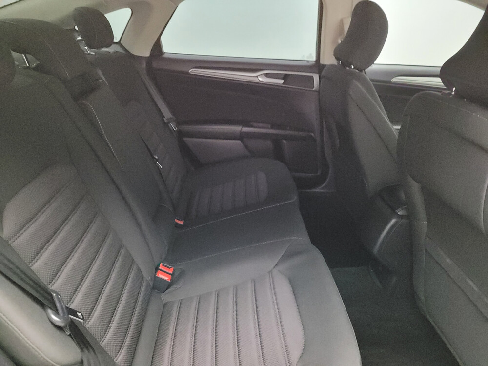 2018 Ford Fusion in Arlington, TX 76011 - 2136957 52