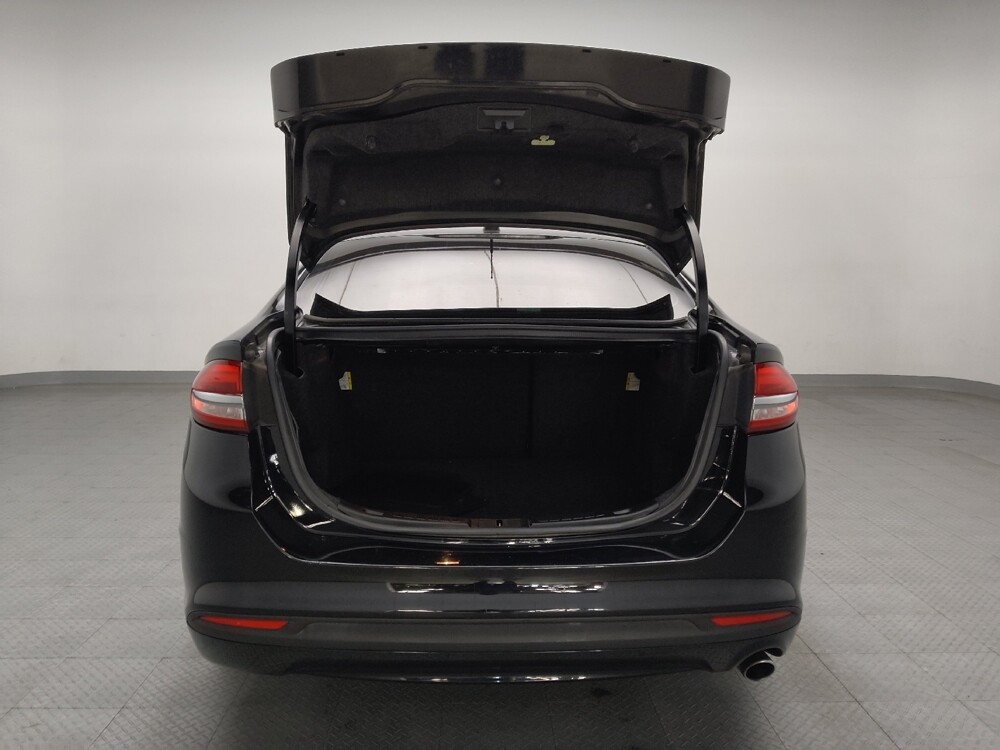 2018 Ford Fusion in Arlington, TX 76011 - 2136957 29