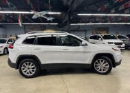 2016 Jeep Cherokee in Chicago, IL 60659 - 2138187 6