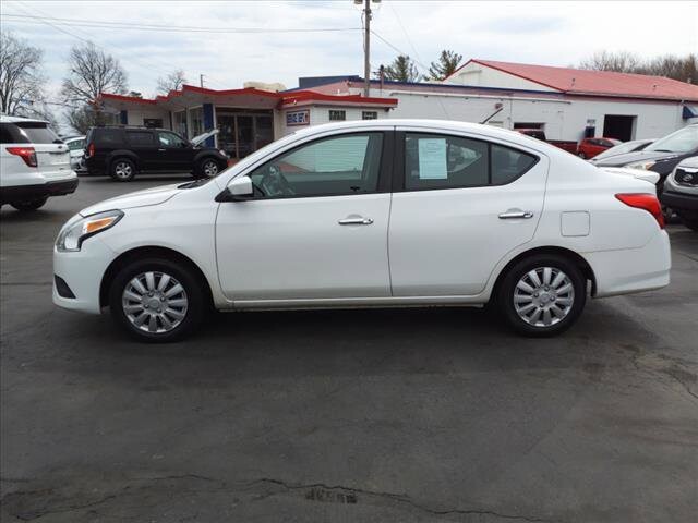 2015 Nissan Versa in Warren, OH 44484 - 2138626 2