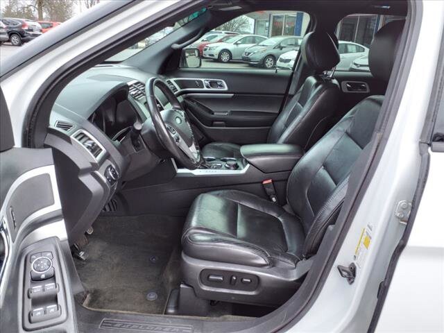 2013 Ford Explorer in Warren, OH 44484 - 2138629 6