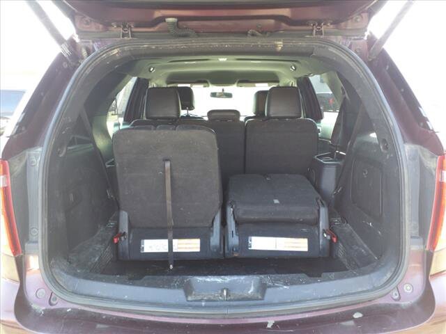 2011 Ford Explorer in Warren, OH 44484 - 2140931 4